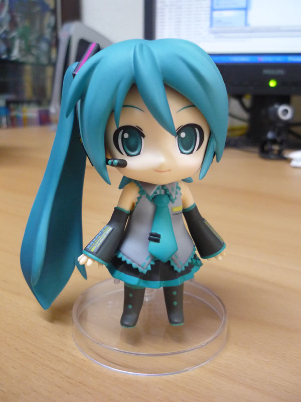 one-tailed-miku
